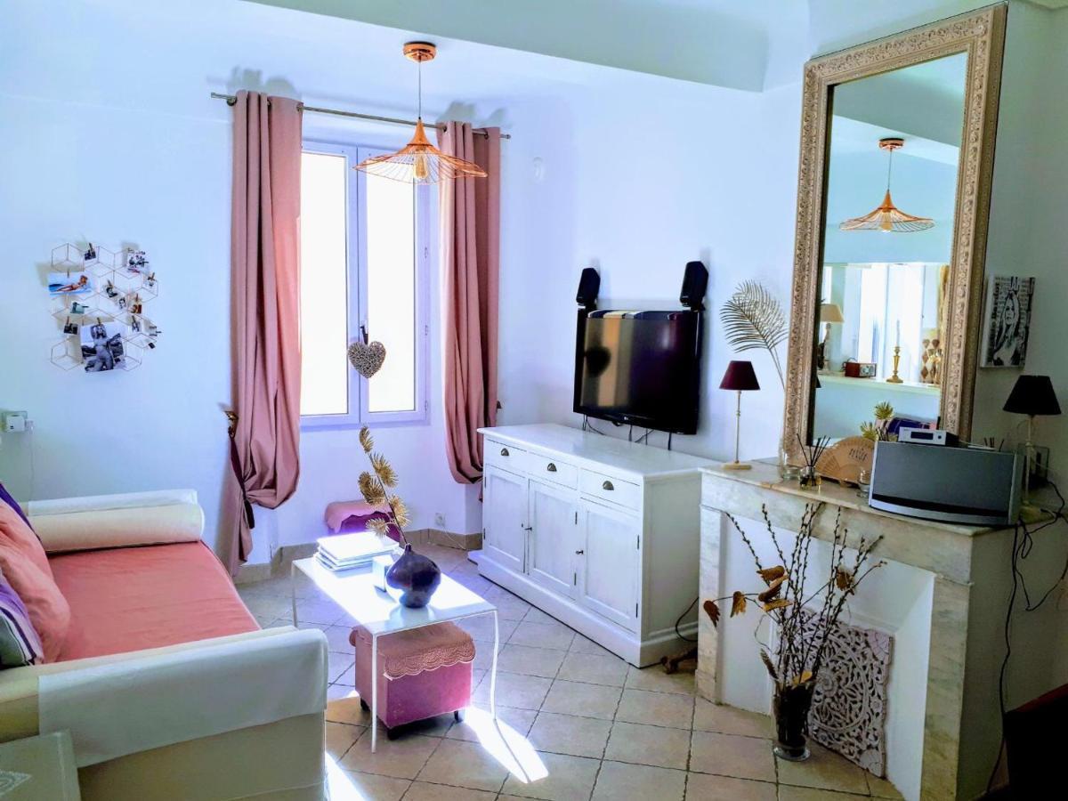 Appartement de charme au coeur de Saint-Tropez Extérieur photo