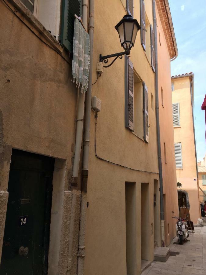 Appartement de charme au coeur de Saint-Tropez Extérieur photo