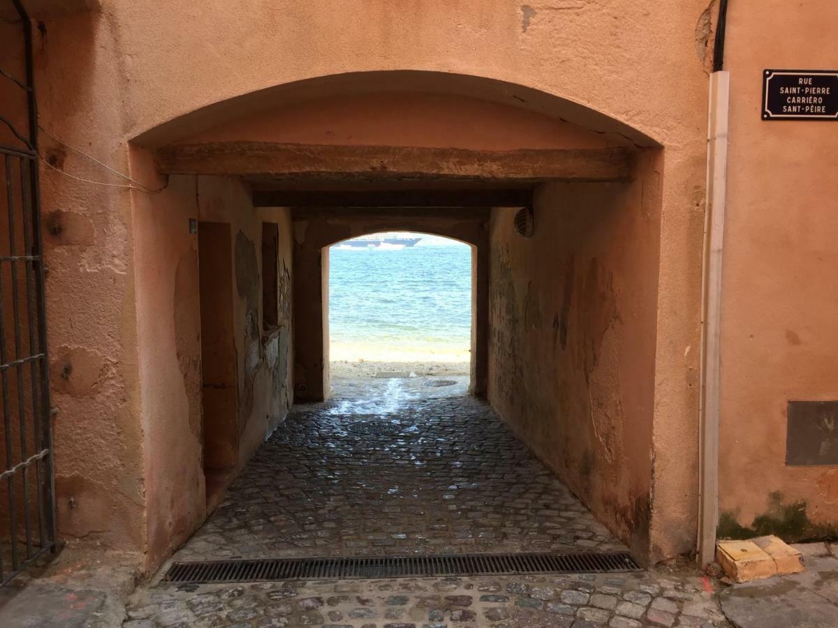 Appartement de charme au coeur de Saint-Tropez Extérieur photo
